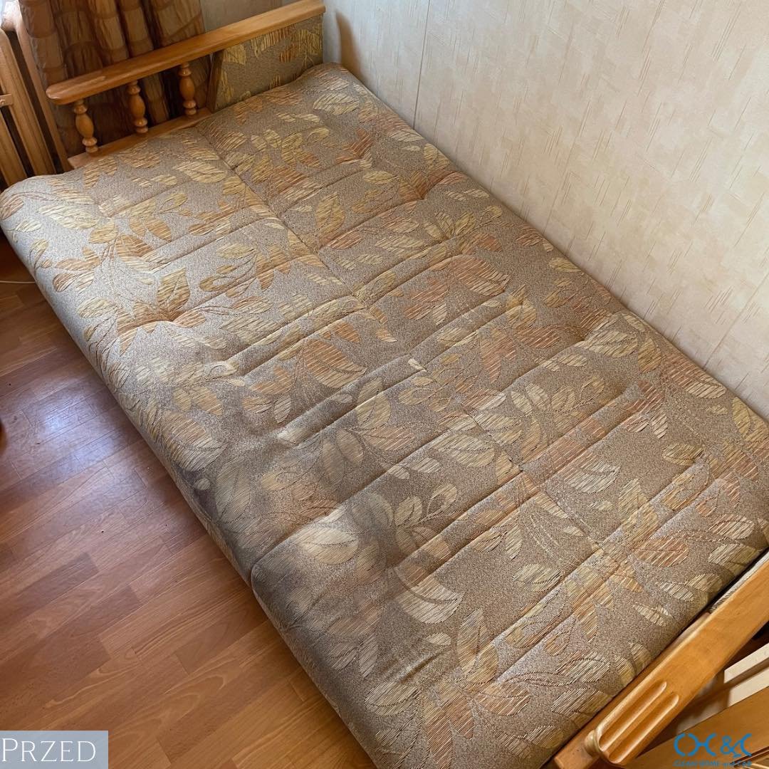 Wersalka przed praniem